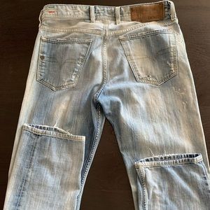 ✔️MENS DIESEL JEANS!! WAYKEE